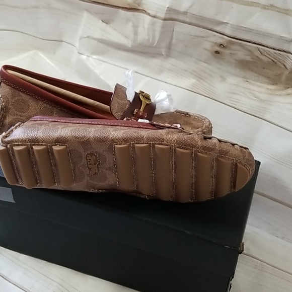 COACH Women's Crosby Driver Turnlock Flats - Picture 6 of 9